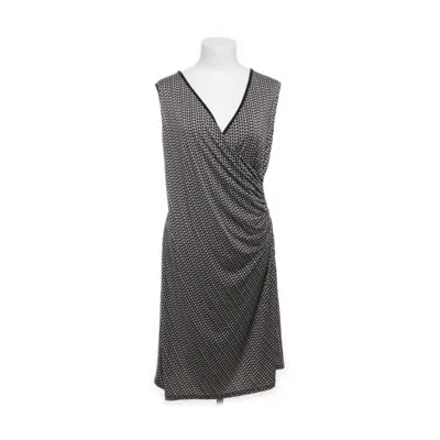 Klänning (Svart, Vit) från Vestino
