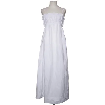 Klänning (Vit) från Stradivarius