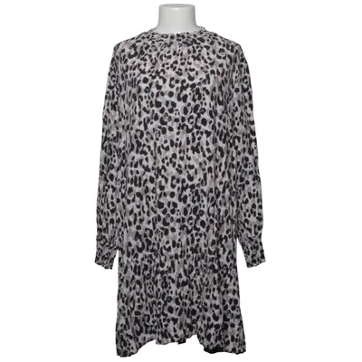 Robe (Noir, Gris, Beige) de Zero Viscose