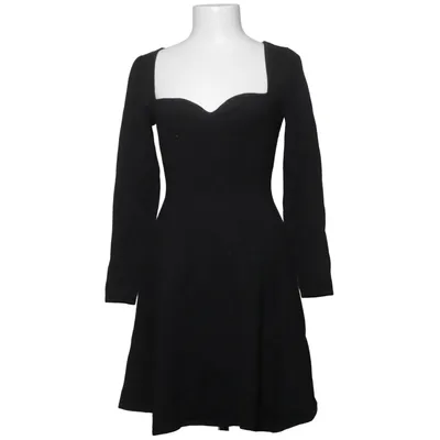 Robe (Noir) de H&M Modern Classic Polyamide, Viscose