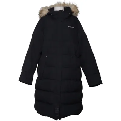 Vinterkappa (Svart) från Áhkká Akryl, Polyester