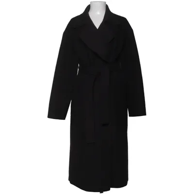 Kappa (Clean Belted Coat) från Nelly Akryl, Polyester, Viskos