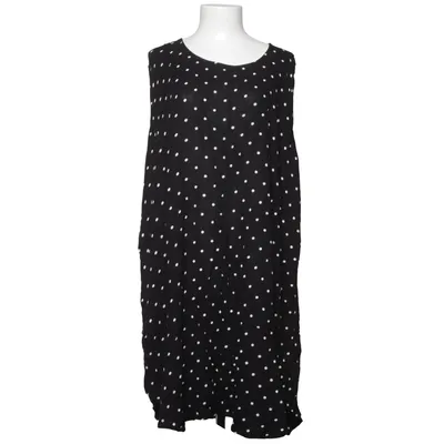 Klänning (Svart, Flerfärgad) från Plus Viskos