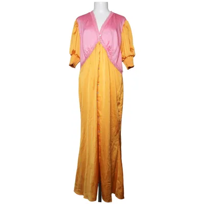 Maxi jurk (Geel, Roze) van Never Fully Dressed Polyester