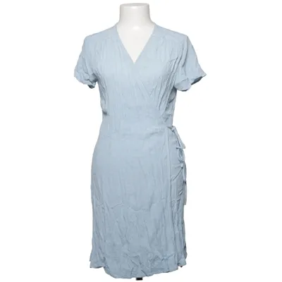 Wrap dress (Blue, White) from My Essential Wardrobe