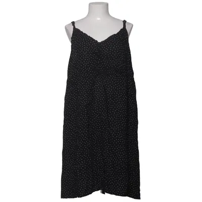 Robe (Noir, Blanc) de Generous Viscose