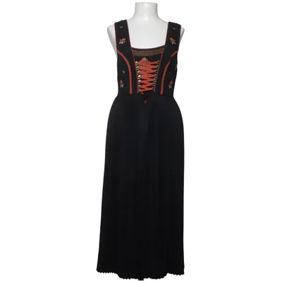 Traditional attire (Black, Red) from HeimatWerk