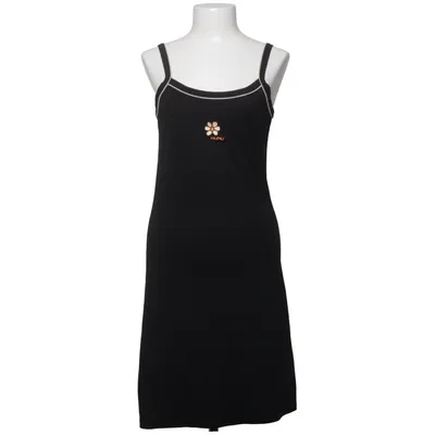 Robe (Noir) de Guru
