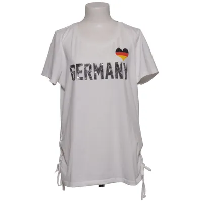 T-shirt (White, Multicolored) from Best Connections