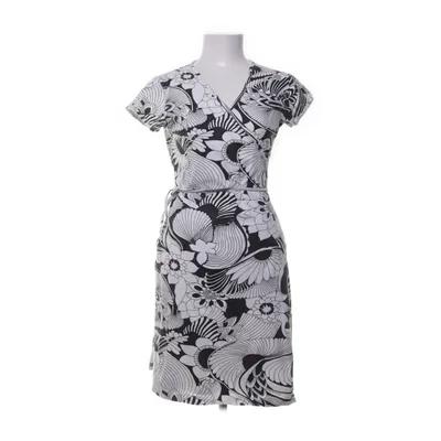 Wrap dress (White, Black) from Brooker Cotton