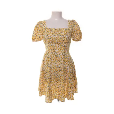 Robe (Jaune, Blanc) de Shein Polyester