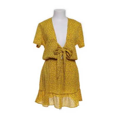 Klänning (Gul, Svart) från Glamorous Polyester