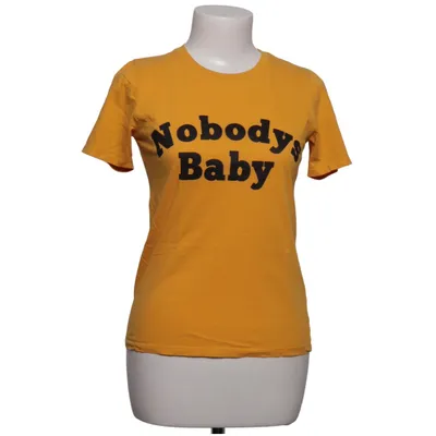 T-shirt (Gul) fra Gina Tricot Bomuld