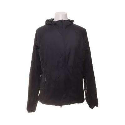 Jacket (Black) from Vikafjell Nylon