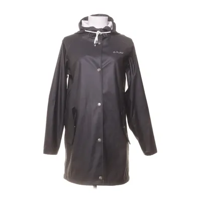 Regnkappa (Svart) från On the Peak Polyester