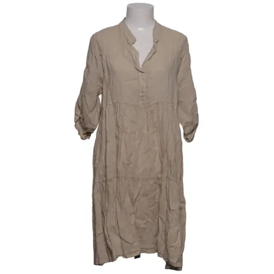 Robe (Beige) de Marc Lauge