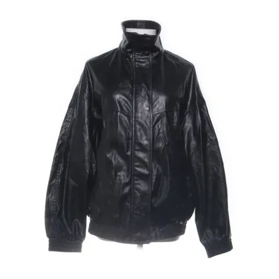 Jack (Zwart) van Bershka Polyurethaan