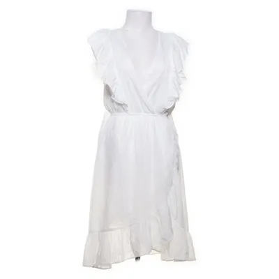 Omlottklänning (S192238) från Sofie Schnoor Polyester, Viskos