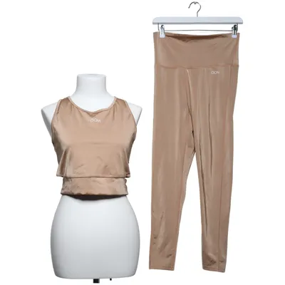 Trainingsset (Beige) van Drop of Mindfulness Elastaan, Polyamide