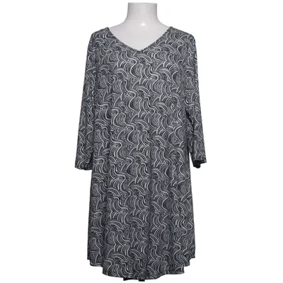 Klänning (Svart, Vit) från Dress Like Marie Elastan, Polyester, Viskos