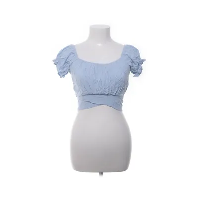 Crop top (Blue) from Chiquelle
