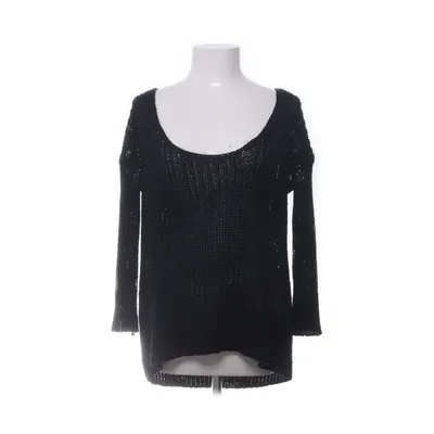 Sweater (Black) from FAV Acrylic