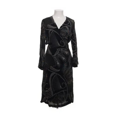 Robe portefeuille (Noir, Multicolore) de Pure Female Cupro, Lyocell