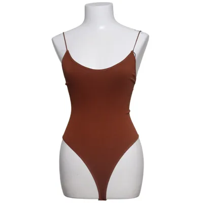 Body (Brun) från BDG