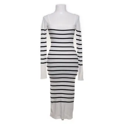 Långklänning (Vit, Svart) från Gina Tricot