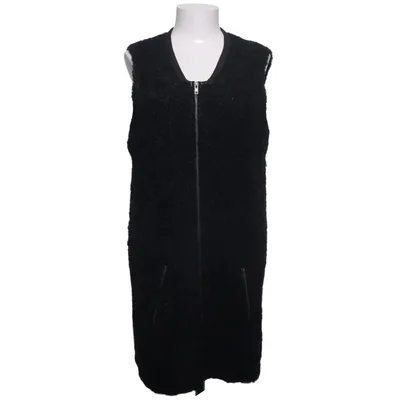Outer vest (Gray) from Carla F