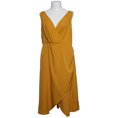 Kjole (Orange) fra AX Paris Polyester