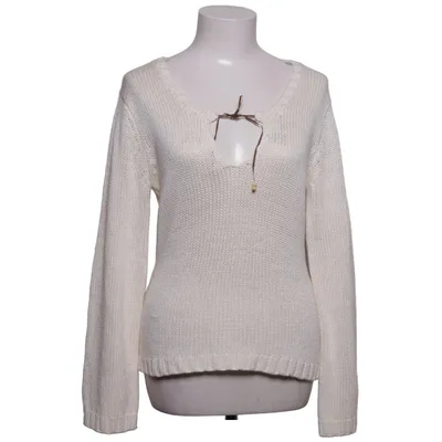 Sweater (White) from Pahladium Acrylic