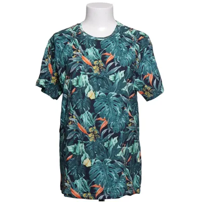 T-shirt (Grön, Flerfärgad) från Dedicated Ekologisk bomull