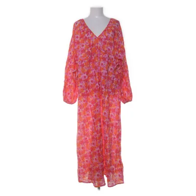 Långklänning (VIOLA FLOWER MAXI DRES) från MW Bomull