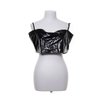 Topp (Svart) från NLY One