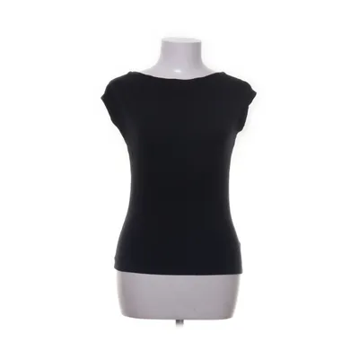 Topp (Svart) från Nelly