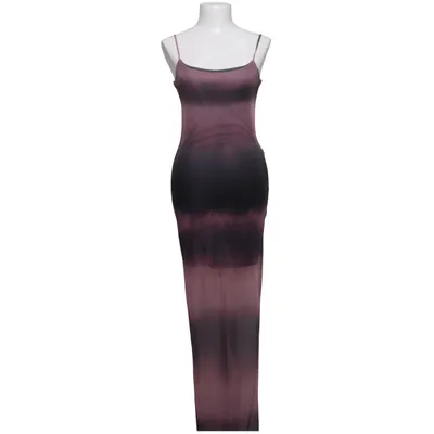 Robe longue (Rose, Noir) de Stradivarius Polyester