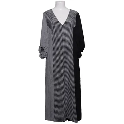 Kleid (Three-Quarter Sleeve Midi Dress) von Stine Goya Recyceltes Polyester