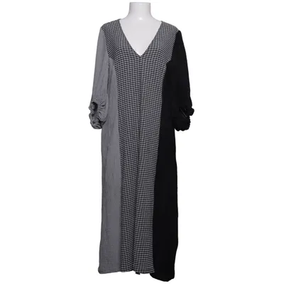 Långklänning (2247 PATCHWORK JERSEY) från Stine Goya Återvunnen polyester