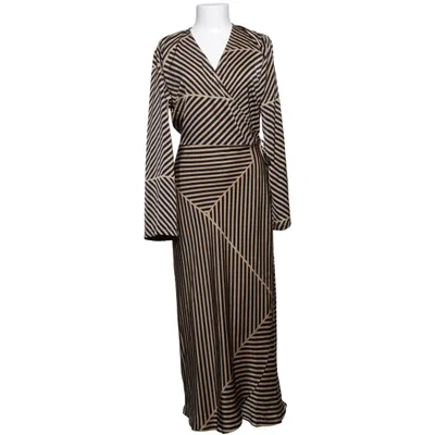 Omlottklänning (Svart, Beige) från Neo Noir Polyester