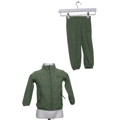 Loungewear (Green) from Vikafjell Polyester