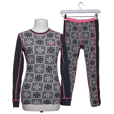 Vêtements thermique (Gris, Rose, Noir) de Kari Traa