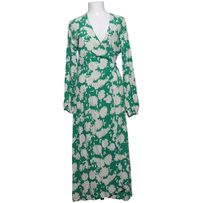Omlottklänning (Grön, Vit) från Modström Viskos