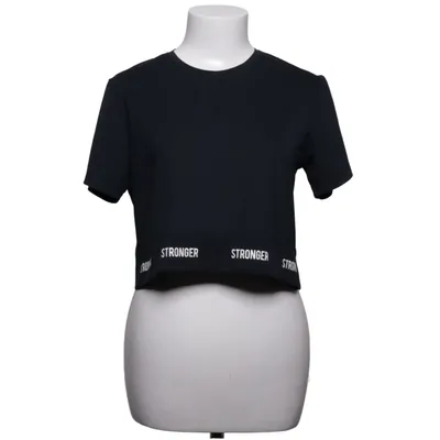 Sports top (Black) from Stronger