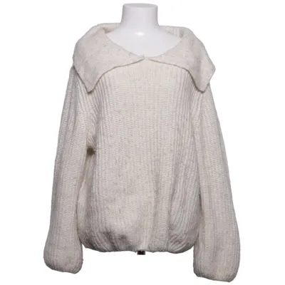 Sweater (White) from Saint Tropez