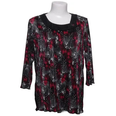 Top (Black, Red, White) from Sara Louise Polyester