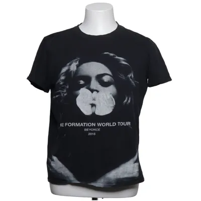 T-shirt (Black) from Beyonce Cotton