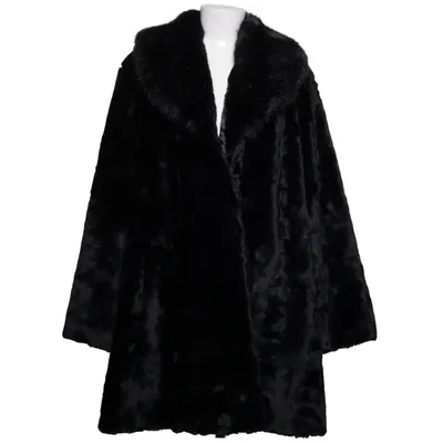 Kappa (Svart) från Alfredo Pauly Akryl, Polyester