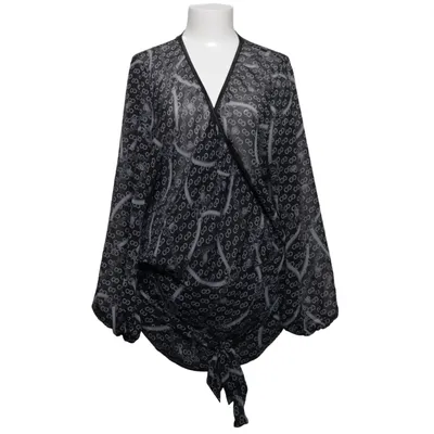 Blouse (Black, White) from Mat. Polyester