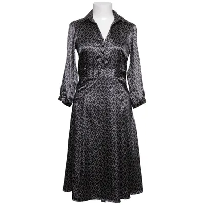 Robe (Noir, Blanc) de Zara Basic